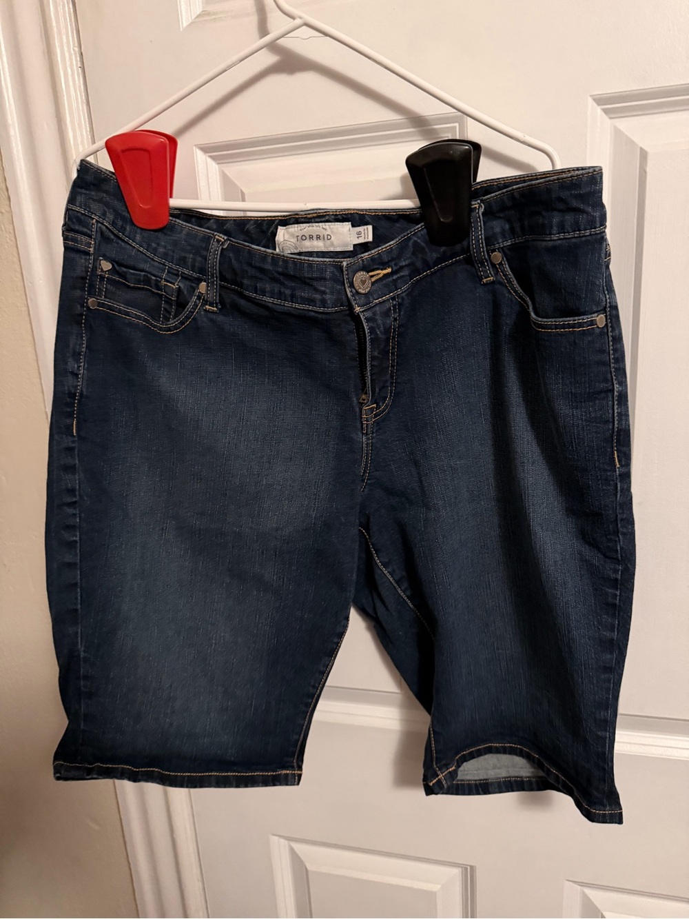 Torrid Bremuda Shorts